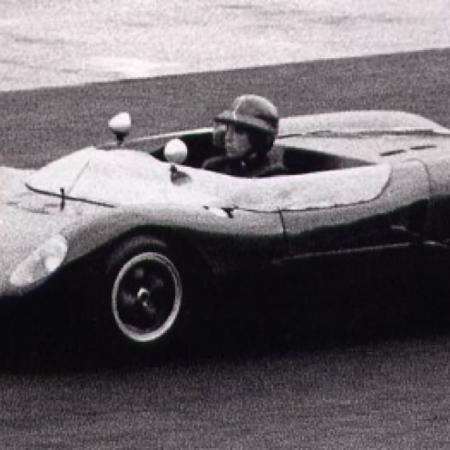 1962 : Jim sur la Lotus 23 (1000cc) à de l'Essex Racing : abandon alors qu'il était en tête devant les Ferrari !