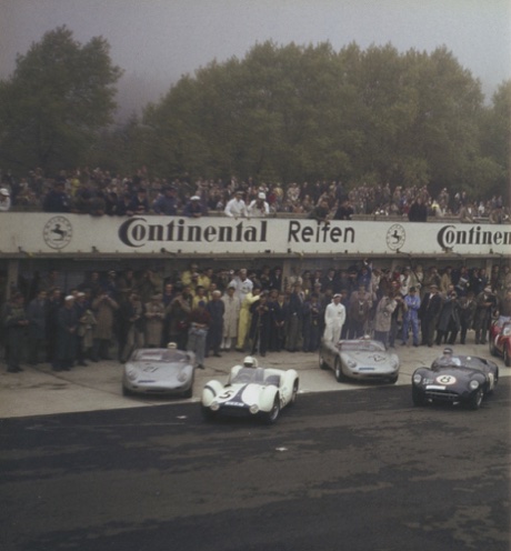 Départ en 1960 sur l'Aston Martin DBR1 des Border Reivers (co-pilote  Roy Salvadori)