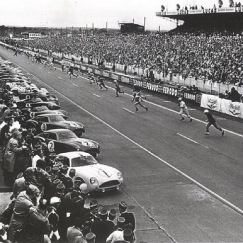 Jim sprinter au départ des 24 heures 1961 Jim sprinter au départ des 24 heures 1961