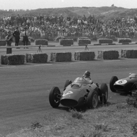 JImmy au GP de Hollande à Zandwoort, en bagarre avec Richie Ginther sur sa Ferrari