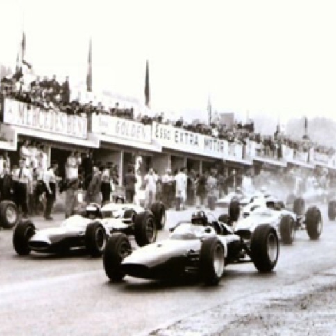 Départ à Spa Francorchamps pour le GP de Belgique Départ à Spa Francorchamps pour le GP de Belgique