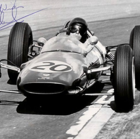 Victoire au GP de Grande Bretagne au volant de la Lotus 24 Victoire au GP de Grande Bretagne au volant de la Lotus 24