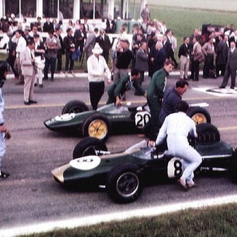 GP de Grande Bretagne à Aintree  aux côtés de Dan Gurney sur Brabham GP de Grande Bretagne à Aintree  aux côtés de Dan Gurney sur Brabham
