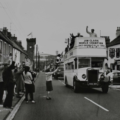 Une ville et son champion : Dunds fête Jimmy, l'enfant du pays ! Une ville et son champion : Dunds fête Jimmy, l'enfant du pays !