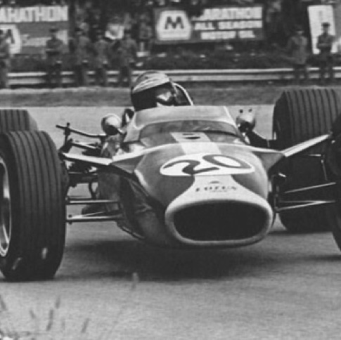 Dédoublement de personnalité en Italie à Monza : l'exploit ! Dédoublement de personnalité en Italie à Monza : l'exploit !