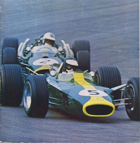 photo125.jpg1ère apparition de la révolutionnaire Lotus 49 et de son nouveau moteur V8 Cosworth