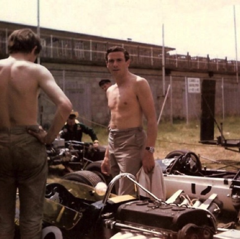 Jim dans le paddock de Reims Jim dans le paddock de Reims