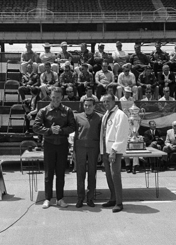 Dan,Jim et Parnelli Jones