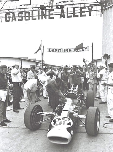 Le parc fermé d'Indy : Gazoline Alley