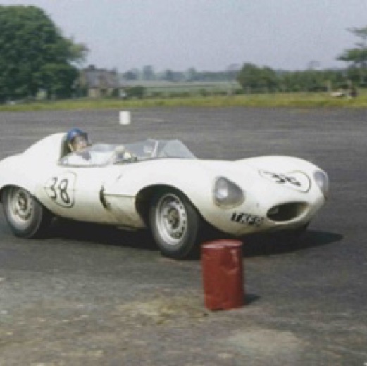 Course de Chaterhall 1958 sur la Jaguar type D