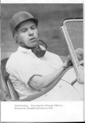 Au volant de la Triumph TR 3