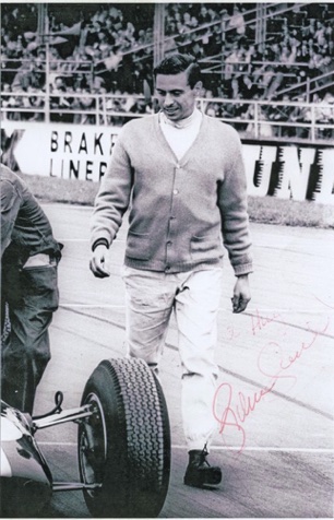 En se rendant sur la grille de départ
© G.Gault.jpg