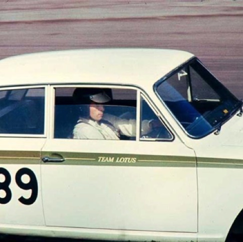 Un conducteur du dimanche....