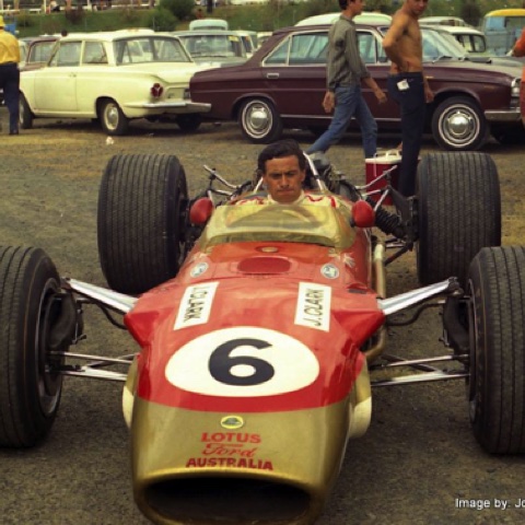 Dans le paddock
© John Stanley