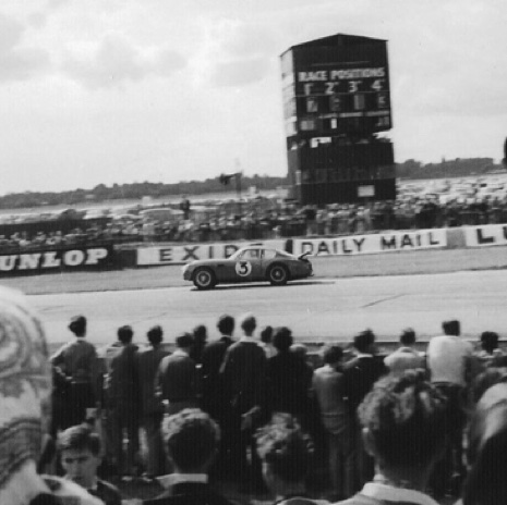"Le coffre se fait la malle !"
Contribution Antoine Legrand du forum Autodiva "Le coffre se fait la malle !"
Contribution Antoine Legrand du forum Autodiva